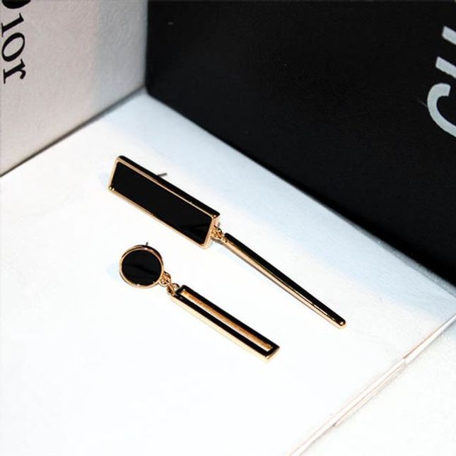 디프런트 피뷰어 귀걸이-골드OC