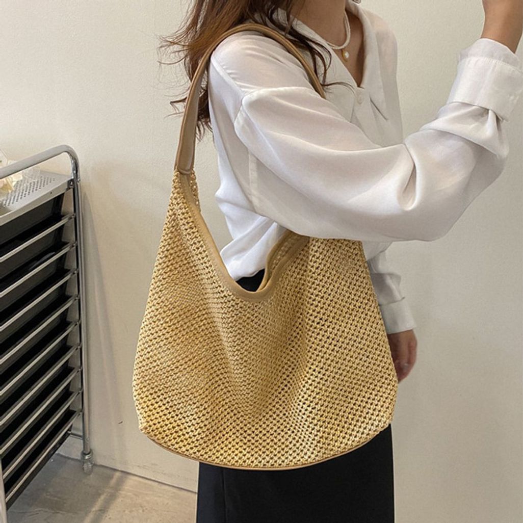 후스토리 라탄 레더 포인트 데일리 핸드 숄더백