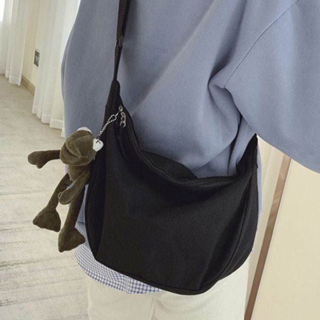 남녀공용 귀여운인형포인트 크로스백 가방