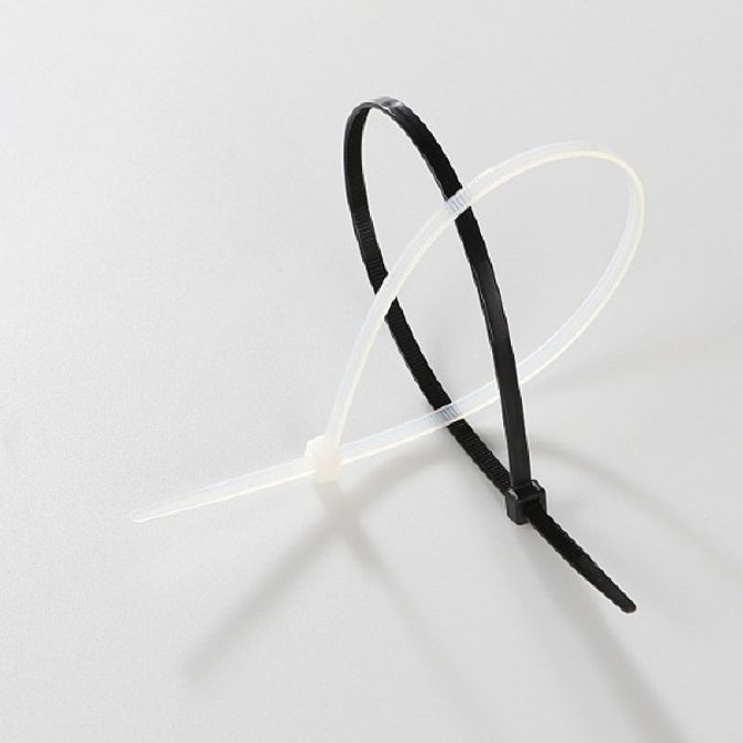 케이블타이 270mm 흑색 500개 GIANTLOK