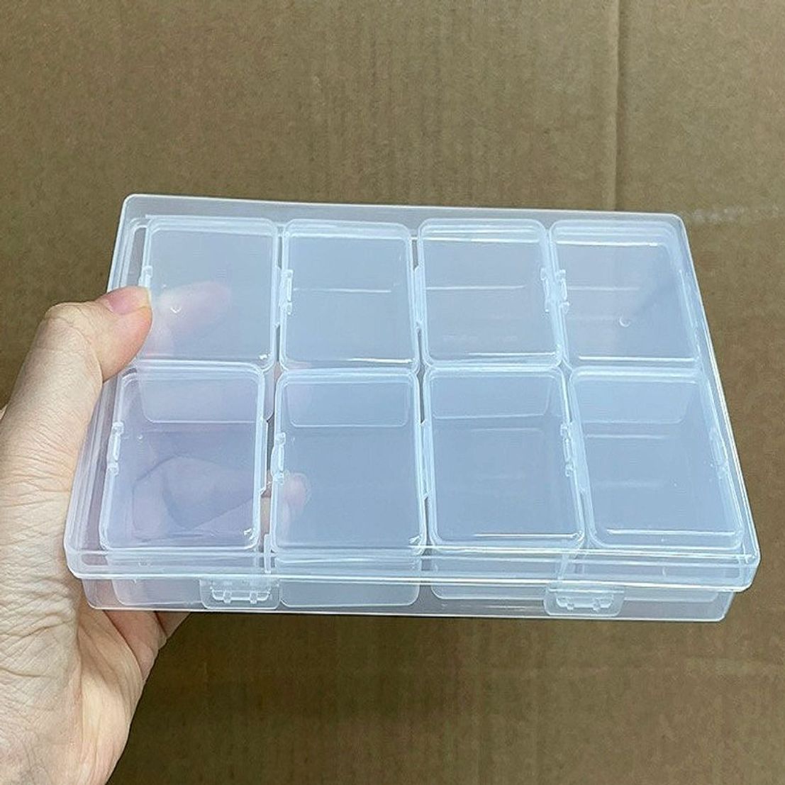 투명 비즈케이스 중 8칸